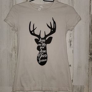 ✅️Super cute deer season tshirt